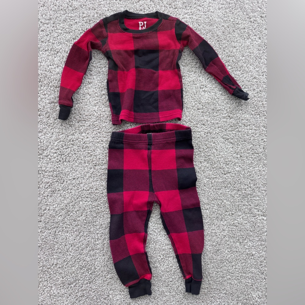 The Childrens Place Pajama Set 100% Cotton Size 12-18 months